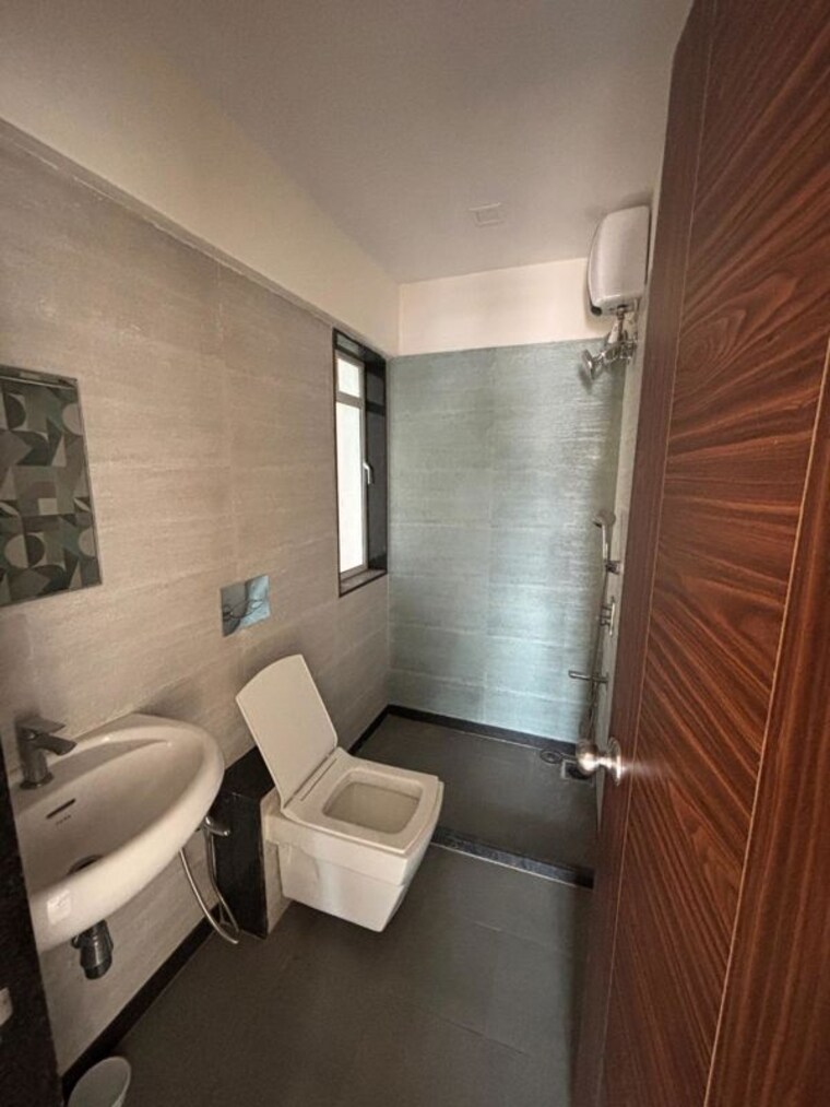 Bathroom, ghp-suncity-pluto 2 Bedroom 780 Sq.Ft. Apartment In Powai Mumbai 9954683