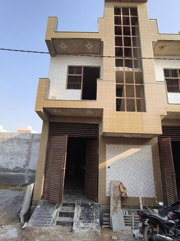 3 BHK Independent House – Exterior View View at Lal Kuan - for Sale