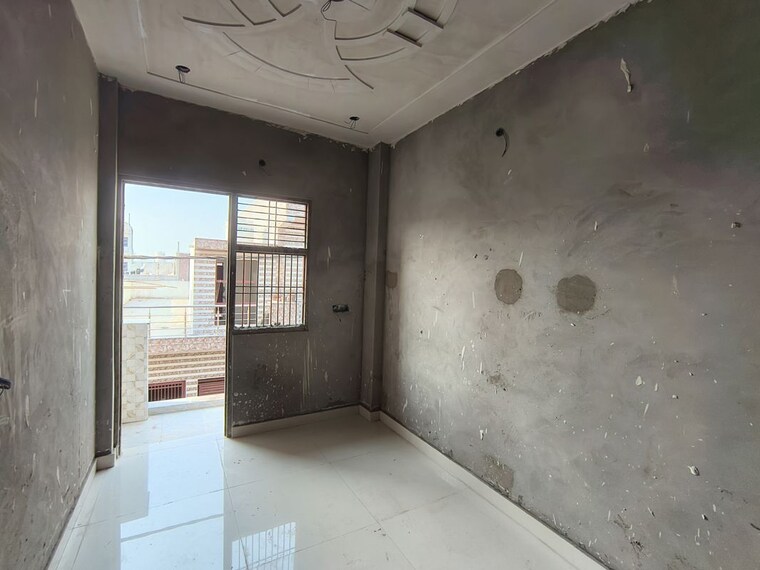 Room, lal kuan 3 Bedroom 1310 Sq.Ft. Independent House In Lal Kuan Ghaziabad 9954803