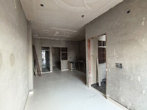 Building Lobby in 3 BHK Independent House at Lal Kuan – for Sale