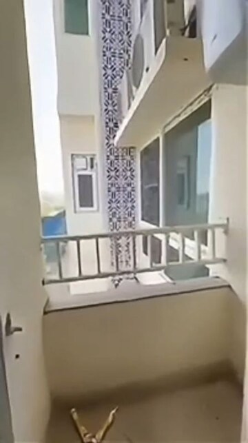  4 BHK Apartment at Uchdpl Veridia Oakwood Enclave, Wave City – for Sale