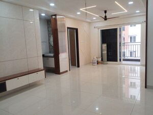 Room in 3.5 BHK Apartment at Aparna Sarovar Zicon, Nallagandla – for Rent