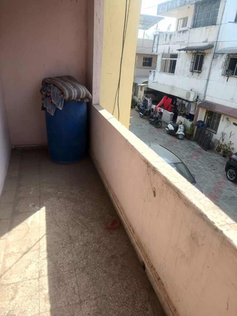 Balcony, agrawal-apartment 2 Bedroom 1250 Sq.Ft. Villa In Satellite Ahmedabad 9954778