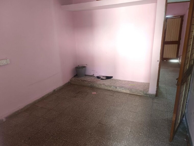Room, agrawal-apartment 2 Bedroom 1250 Sq.Ft. Villa In Satellite Ahmedabad 9954778