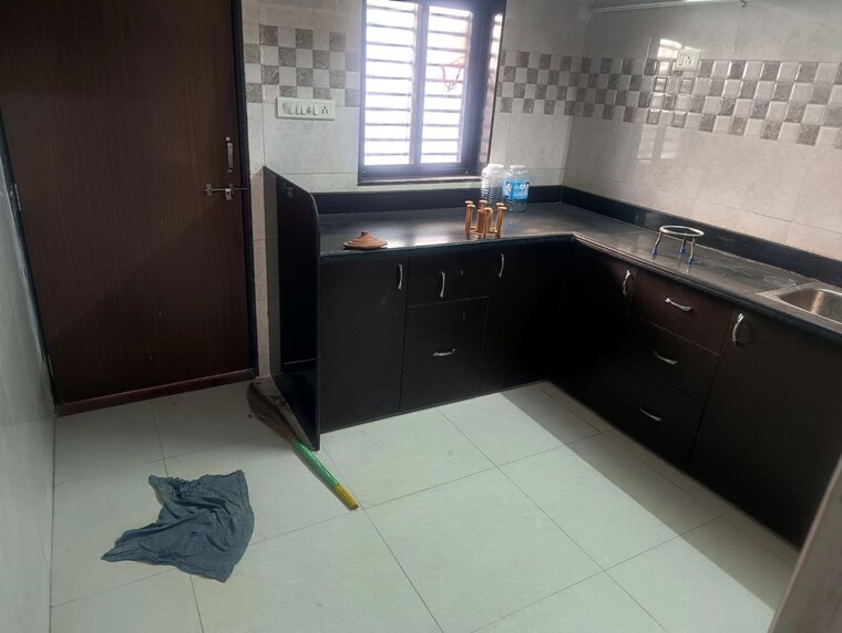 Kitchen, agrawal-apartment 2 Bedroom 1250 Sq.Ft. Villa In Satellite Ahmedabad 9954778