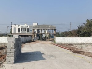  Plot For Sale in Devaryamjal