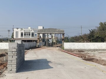 Plot For Sale in Devaryamjal