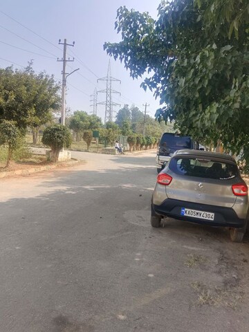 Parking in 4 BHK Independent House at Richmond Town – for Sale