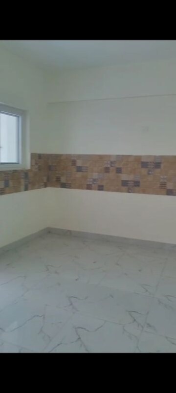 Room in 3 BHK Apartment at Nandi Fernville, Infantry Road – for Sale