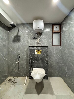 Bathroom in 1 RK Builder Floor at Hong Kong Bazaar, Sector 57 – for Rent
