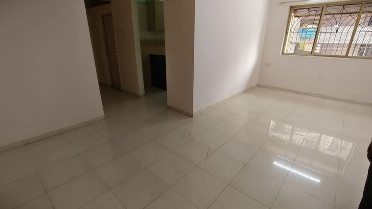 Room, sai-sainik 2 Bedroom 800 Sq.Ft. Apartment In Malad East Mumbai 9954857