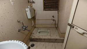 Master Bedroom in 2 BHK Apartment at Sai Sainik, Malad East – for Rent