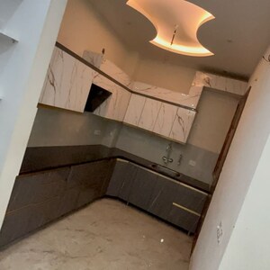 Staircase in 1 BHK Independent House at Gomti Nagar – for Rent