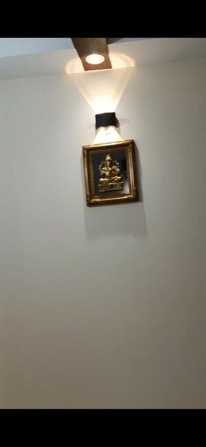 Furnished Amenities in 2 BHK Builder Floor at Hari Nagar – for Sale