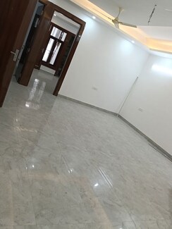 3 BHK + Pooja Room Builder Floor For Rent in Hong Kong Bazaar