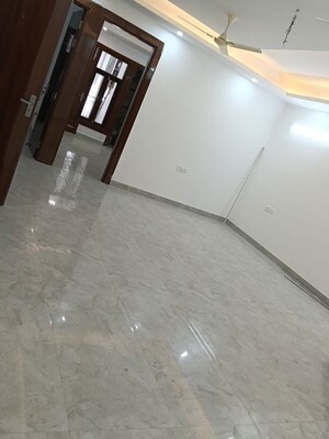 3 BHK Builder Floor For Rent in Hong Kong Bazaar, Sector 57