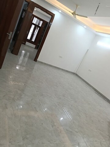 3 BHK Builder Floor For Rent in Hong Kong Bazaar, Sector 57