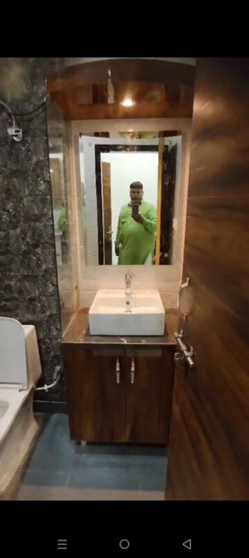 Furnished Amenities in 1 BHK Builder Floor at Palam Vihar Extension – for Rent