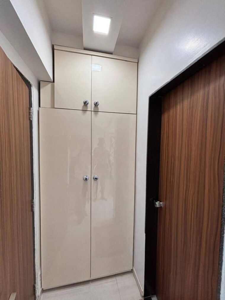 undefined, andheri west 2 Bedroom 1000 Sq.Ft. Apartment In Andheri West Mumbai 9954896