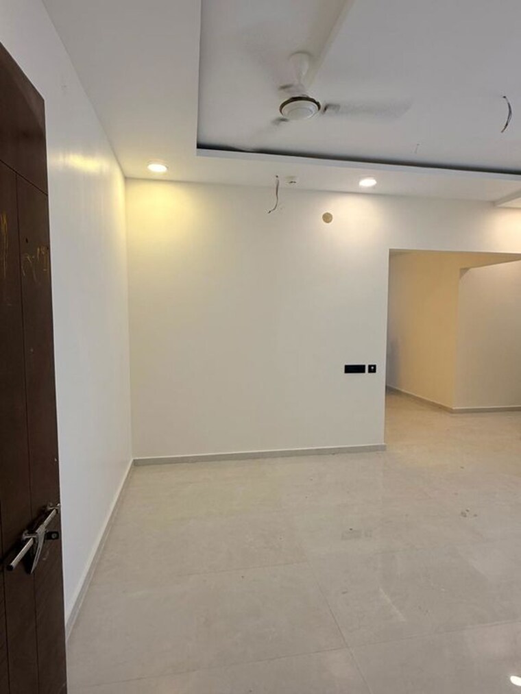 Room, besa 3 Bedroom 1500 Sq.Ft. Apartment In Besa Nagpur 9954904