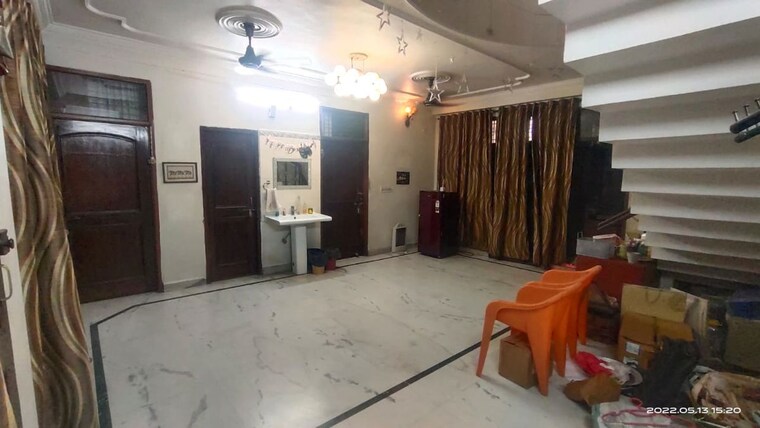 Living Room, indira nagar 5 Bedroom 3500 Sq.Ft. Independent House In Indira Nagar Lucknow 9954905