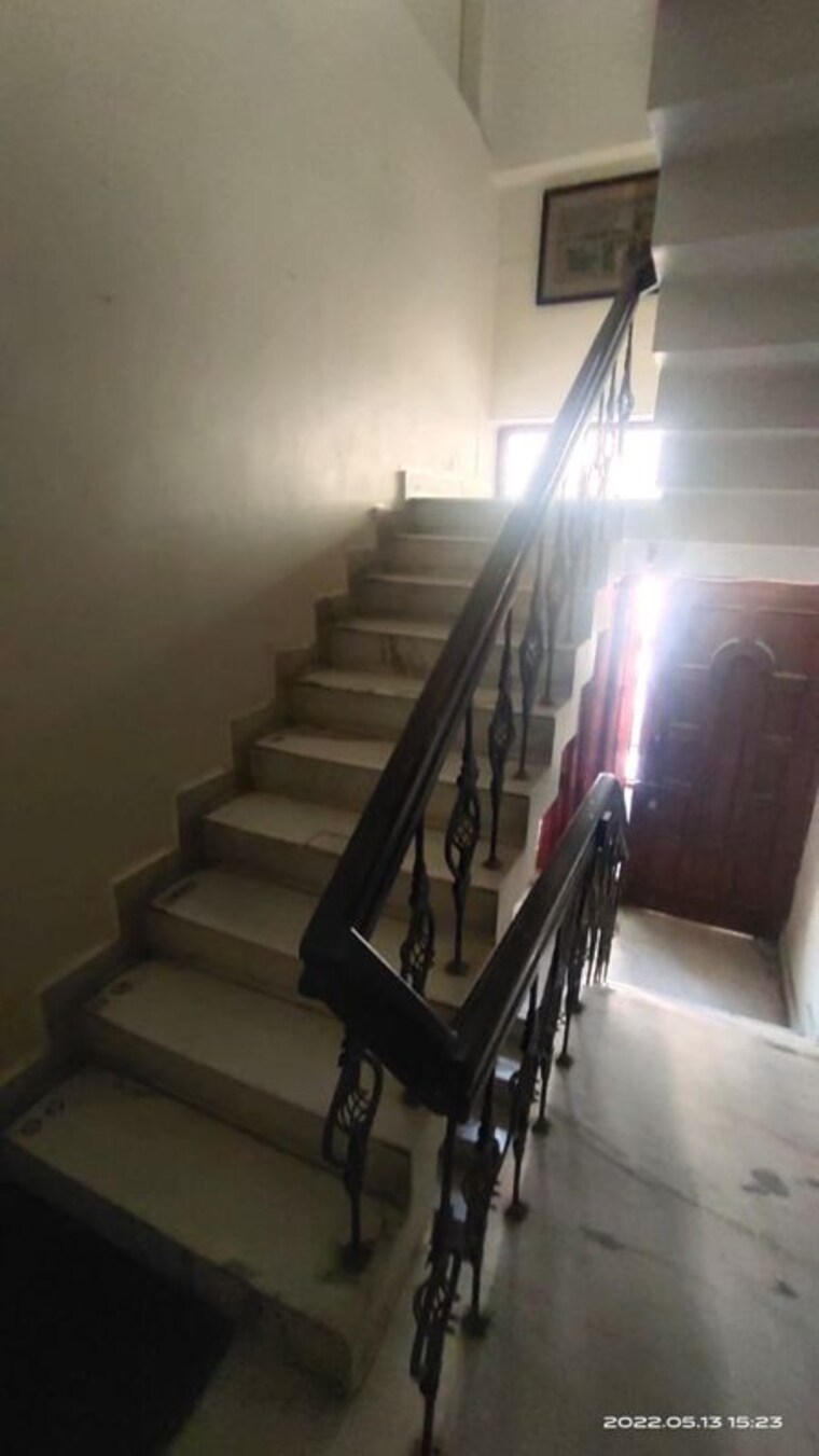 undefined, indira nagar 5 Bedroom 3500 Sq.Ft. Independent House In Indira Nagar Lucknow 9954905