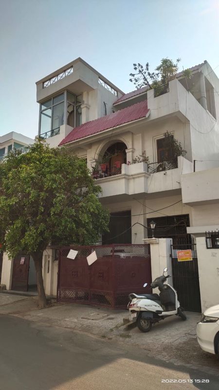 5 BHK + Pooja Room,Servant Room,Study Room,Extra Room Independent House For Rent in Indira Nagar