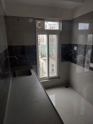 Room in 1 BHK Apartment at Gurukrupa Param, Vikhroli East – for Rent