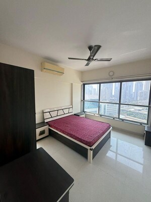 Bedroom in 4 BHK Apartment at Darshan Rico, Lower Parel – for Rent