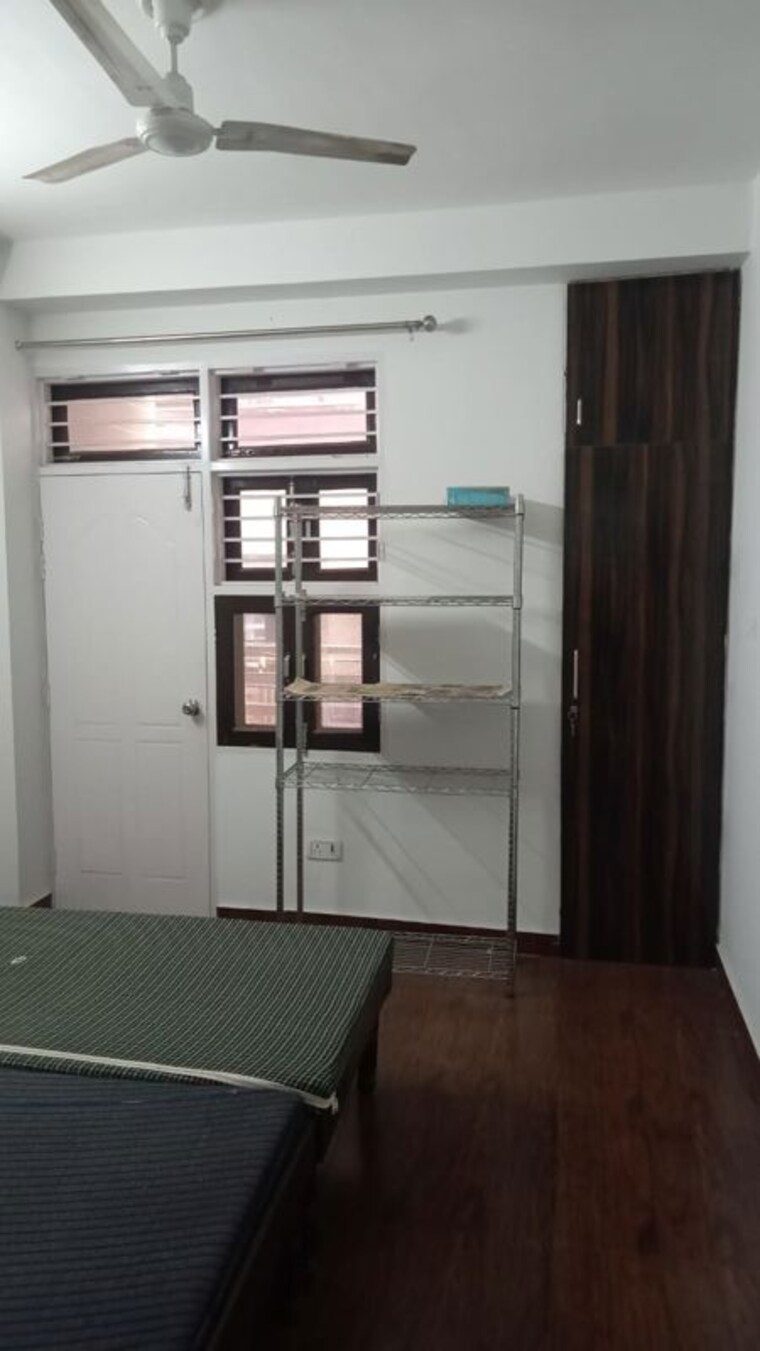 Kitchen, palam vihar extension 1 Bedroom 550 Sq.Ft. Builder Floor In Palam Vihar Extension Gurgaon 9954947