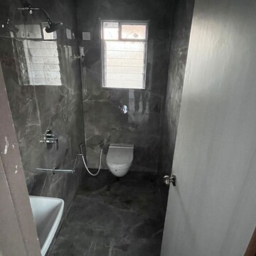 Bathroom in 1 BHK Apartment at Shraddha Panache, Vikhroli East – for Rent