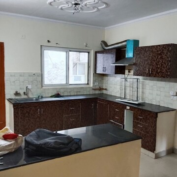 Kitchen in 3 BHK Apartment at Saraswati Apartments, Malesemau – for Rent