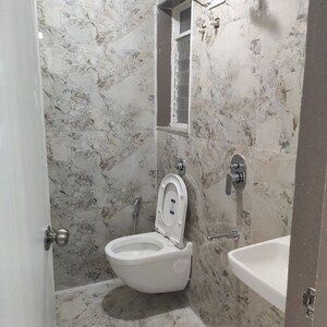 Bathroom in 1 BHK Apartment at Shraddha Panache, Vikhroli East – for Rent