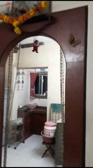 Furnished Amenities in 1 RK Apartment at Mahim – for Rent