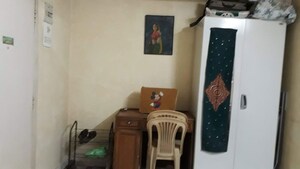 Furnished Amenities in 1 RK Apartment at Mahim – for Rent