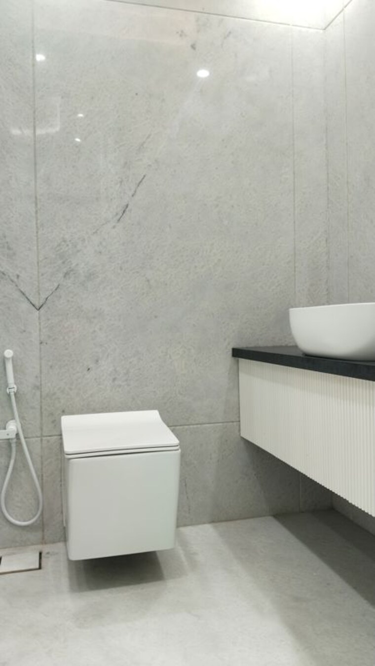 Bathroom, gurukrupa-the-marque 4 Bedroom 1561 Sq.Ft. Apartment In Bandra West Mumbai 9954979