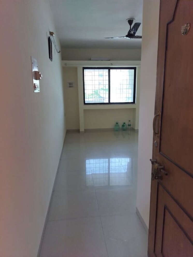 Room, rane-classics 1.5 Bedroom 8760 Sq.Ft. Apartment In Pashan Pune 9954999