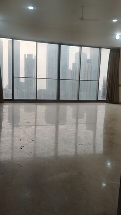 4 BHK + Servant Room Apartment For Rent in Rustomjee Crown