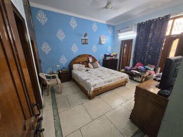 Living Room in 6+ BHK Independent House at Sector 14 – for Sale