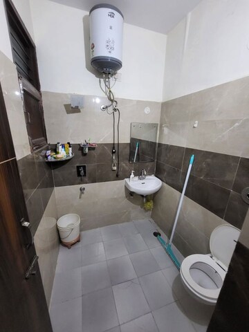 Attached Bathroom in 3 BHK Builder Floor at Pir Machalla – for Rent