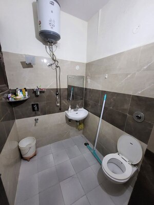 Attached Bathroom in 3 BHK Builder Floor at Pir Machalla – for Rent