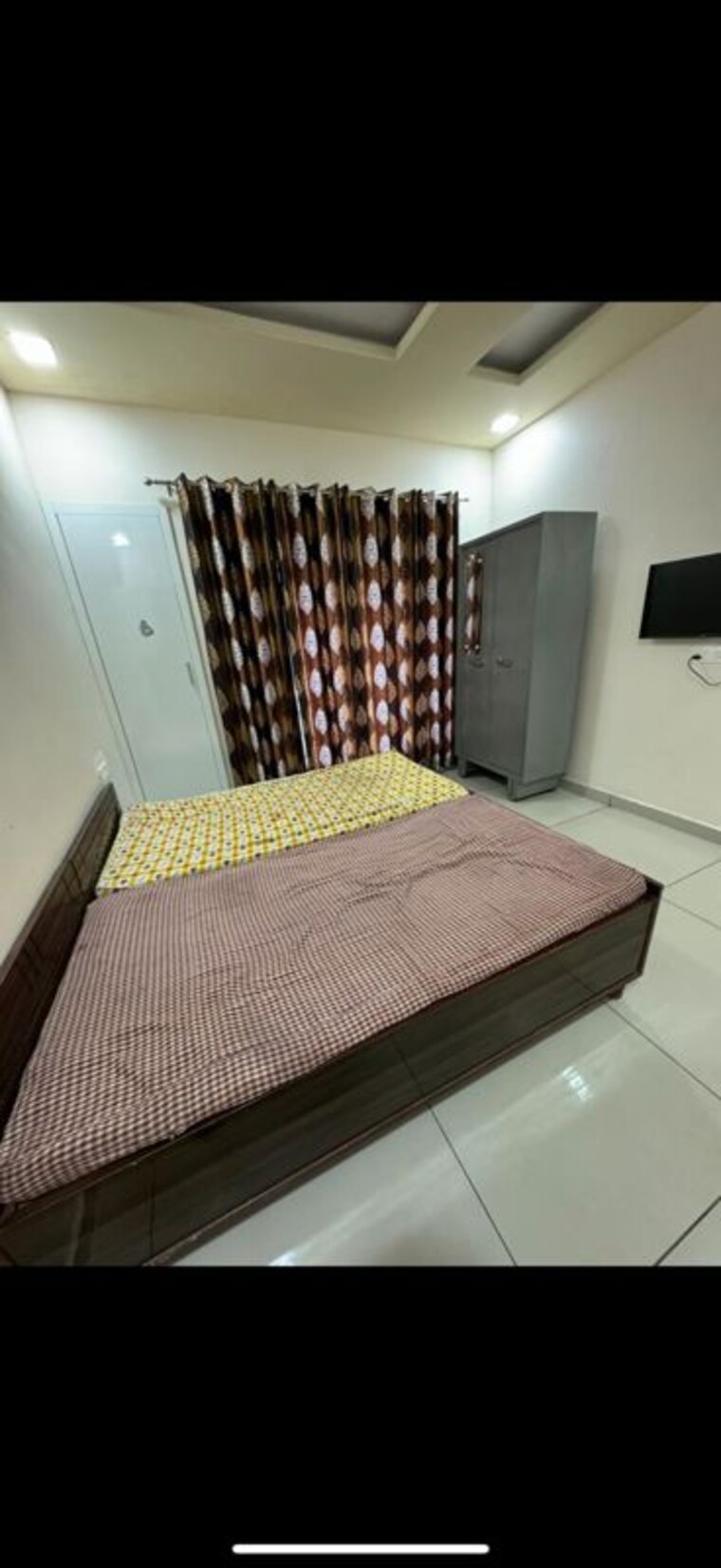Bedroom, pir machalla 1 Bedroom 650 Sq.Ft. Apartment In Pir Machalla Zirakpur 9955045