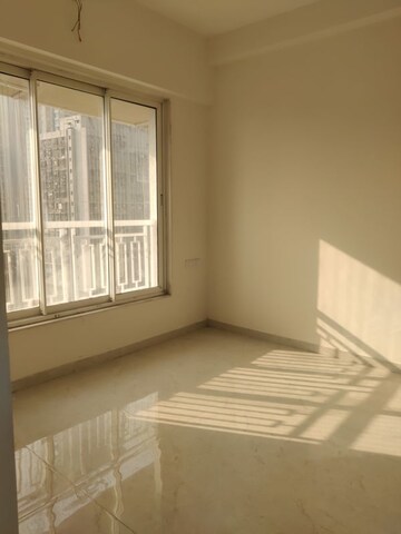 Room in 1 BHK Apartment at ISD Maple Heights, Agripada – for Sale