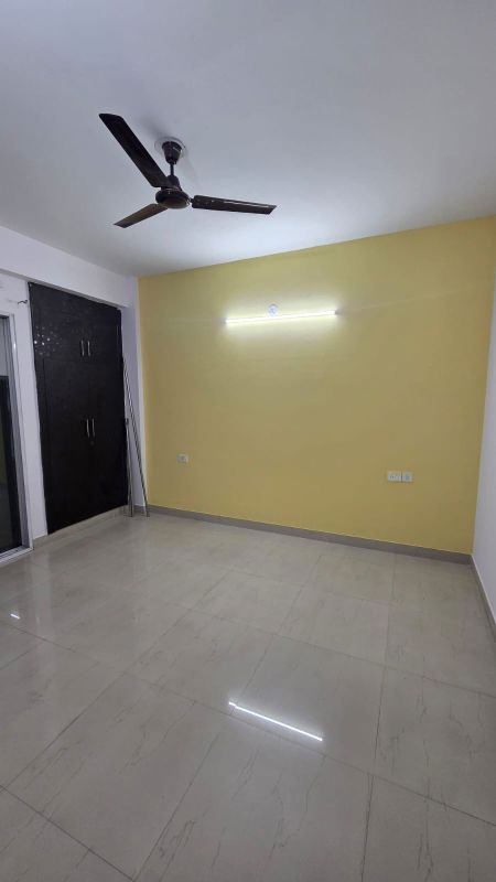 1 BHK + Pooja Room Apartment For Rent in Hubtown Iris