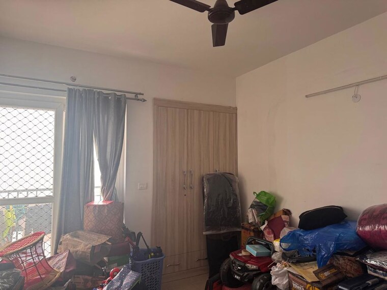 Living Room, parsvnath-platinum 4 Bedroom 1528 Sq.Ft. Apartment In Sector Swarn Nagri Greater Noida 9955076