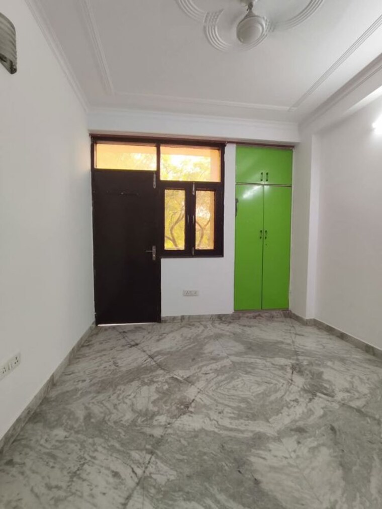 Room, saket 1 Bedroom 590 Sq.Ft. Builder Floor In Saket Delhi 9955088