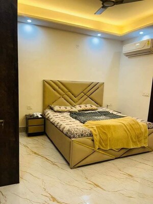 Bedroom in 2 BHK Builder Floor at Saket – for Rent