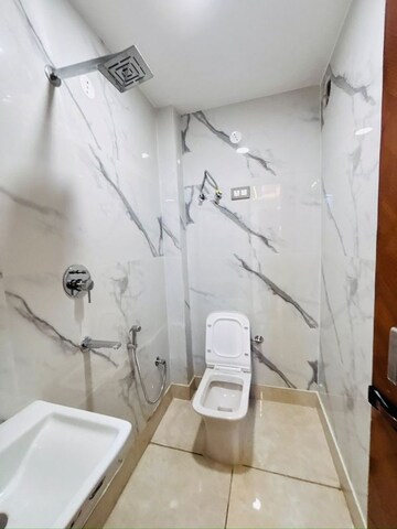 Bathroom in 2 BHK Builder Floor at Umang Winter Hills Dwarka Mor, Dwarka Mor – for Rent