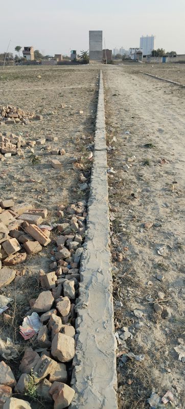 Plot For Sale in Gulshan Botnia