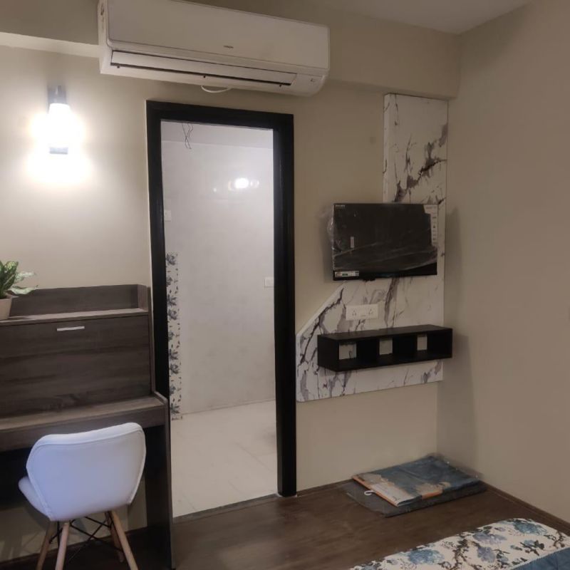 4 BHK + Pooja Room,Servant Room Apartment For Rent in Sunworld Central
